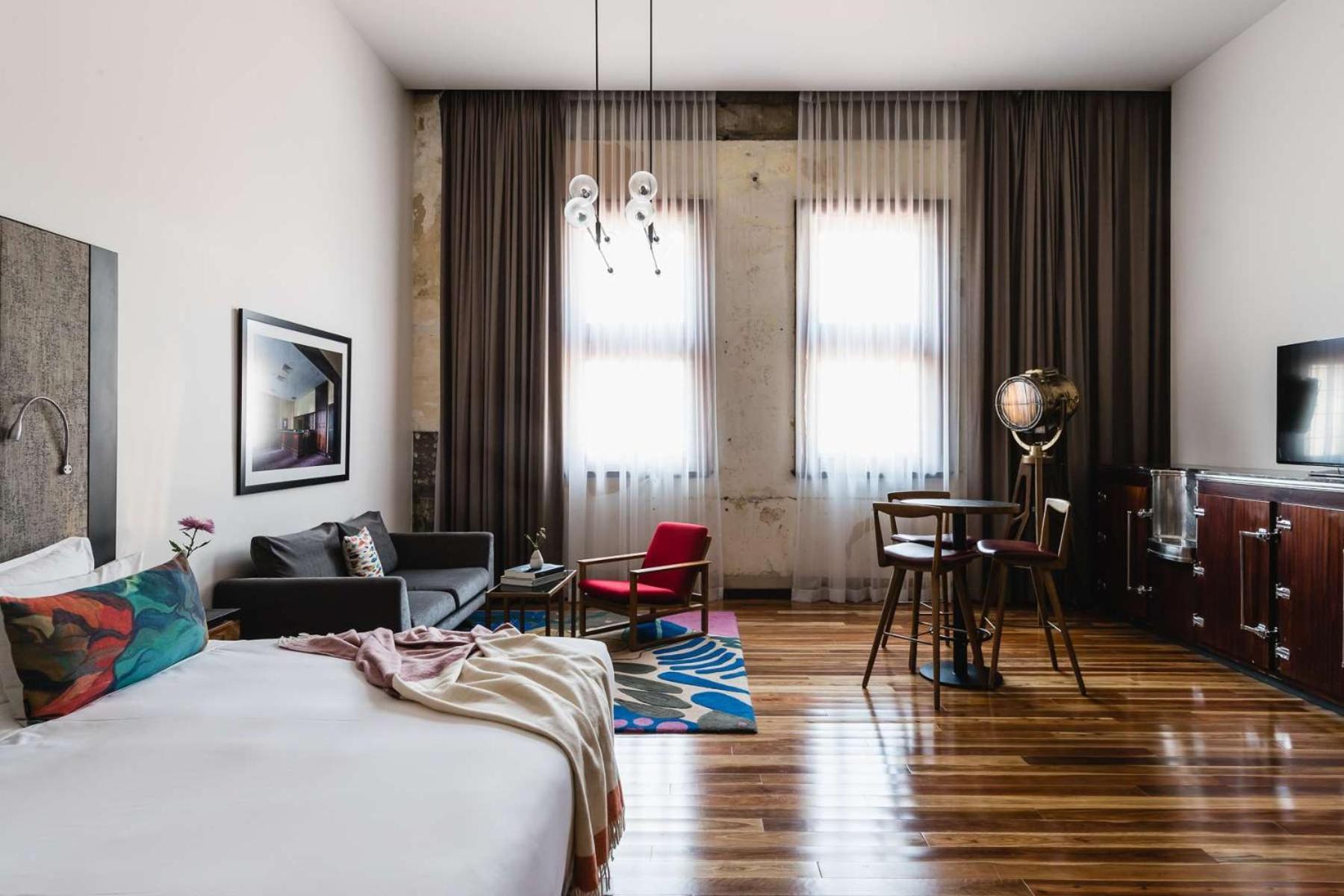 فندق ذا أولد كليير سيدني المظهر الخارجي الصورة A room at the Hotel Valencia