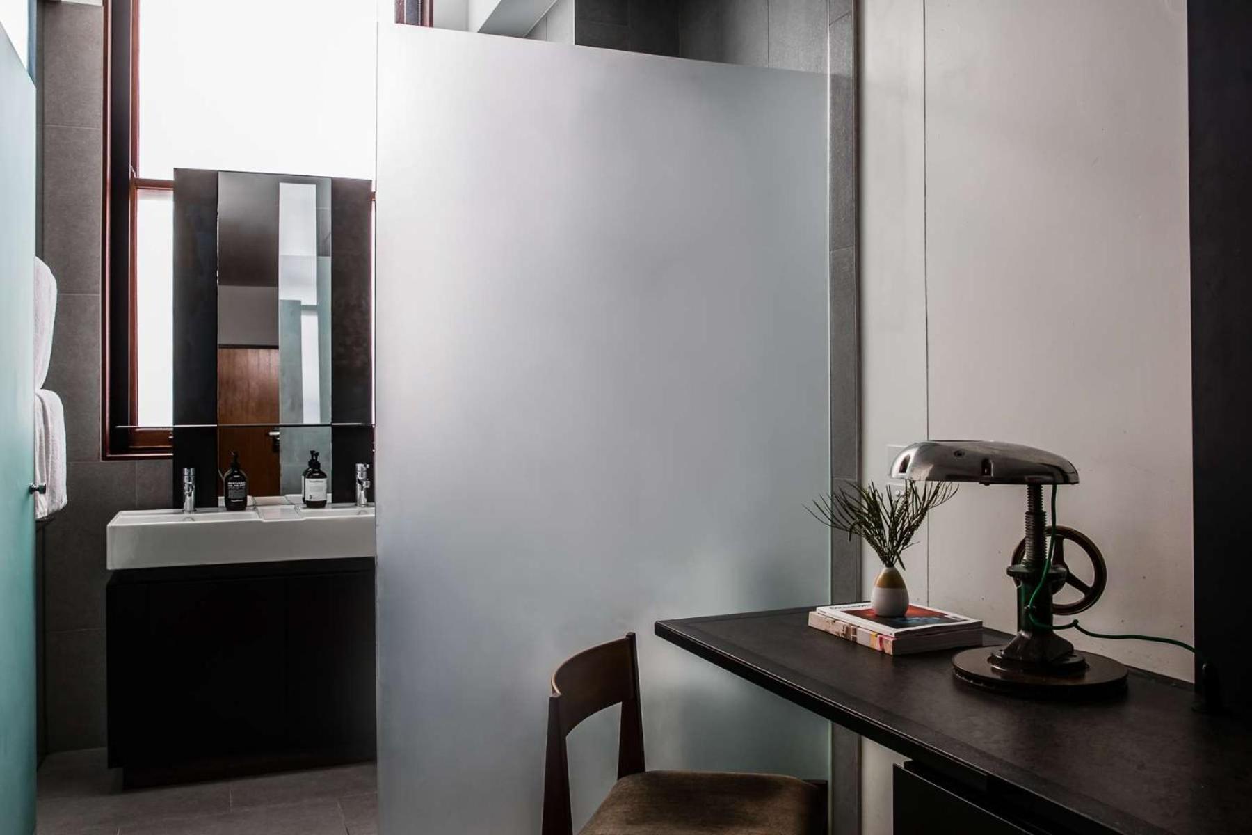 فندق ذا أولد كليير سيدني المظهر الخارجي الصورة A room at the hotel