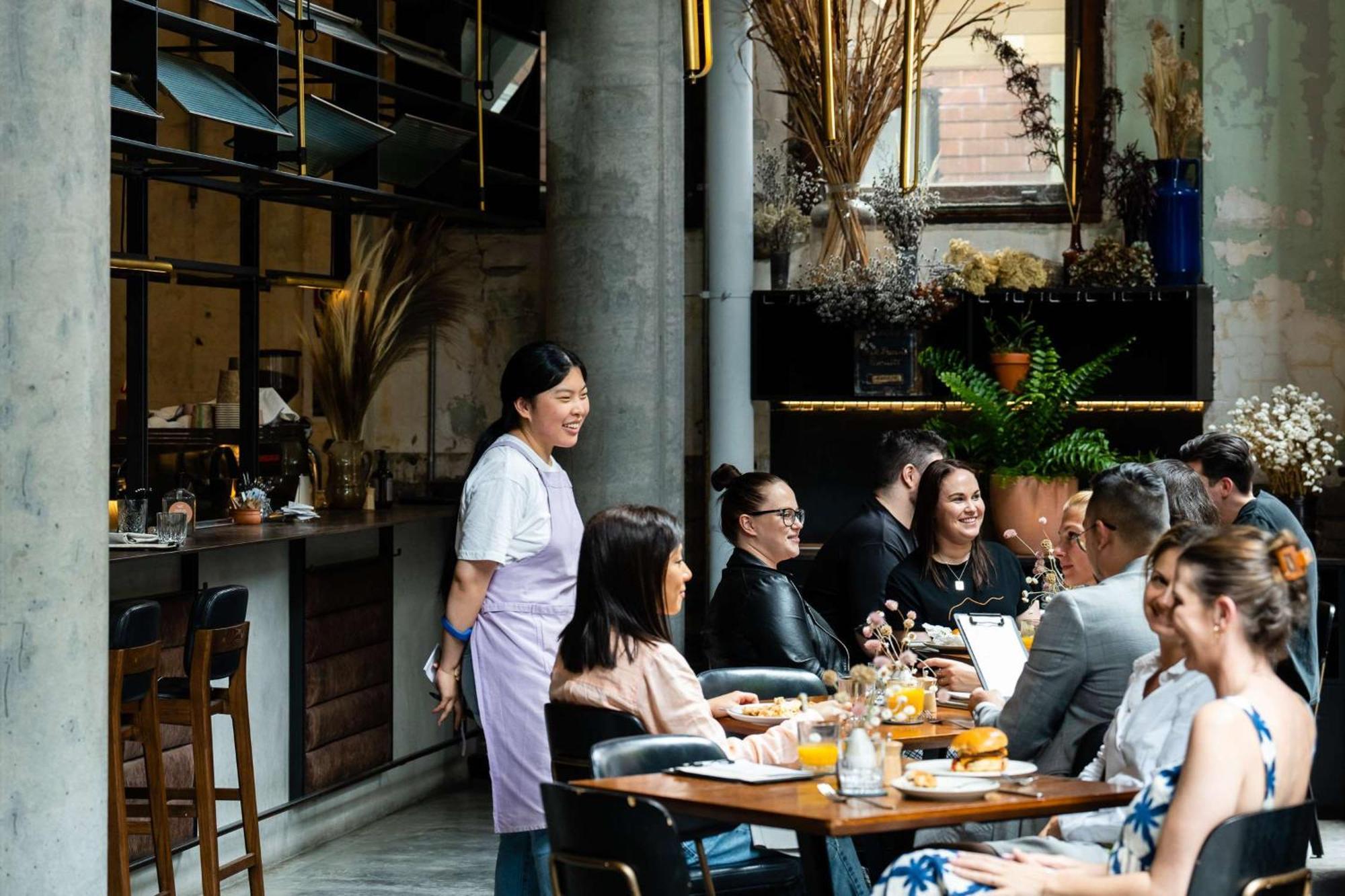 فندق ذا أولد كليير سيدني المظهر الخارجي الصورة A restaurant in Bangkok